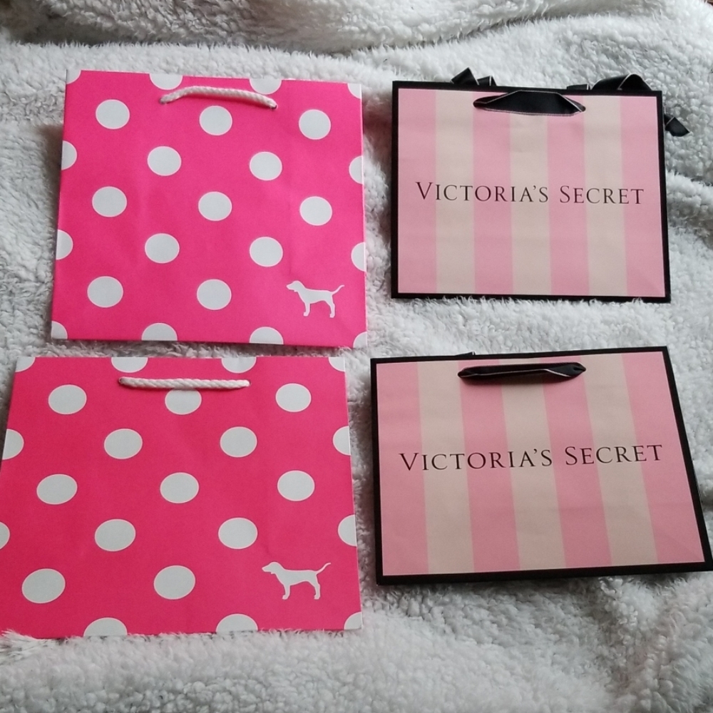 NEW Pink 4 Small Gift Bags